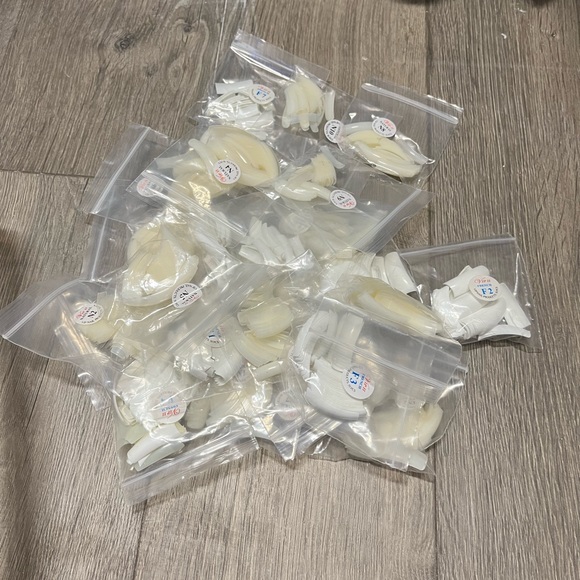 nails - Picture 8 of 16